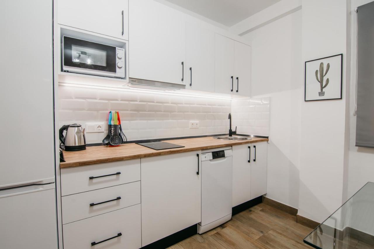 Trendyhomes Granada Centro - Ubicacion Y Confort Bagian luar foto