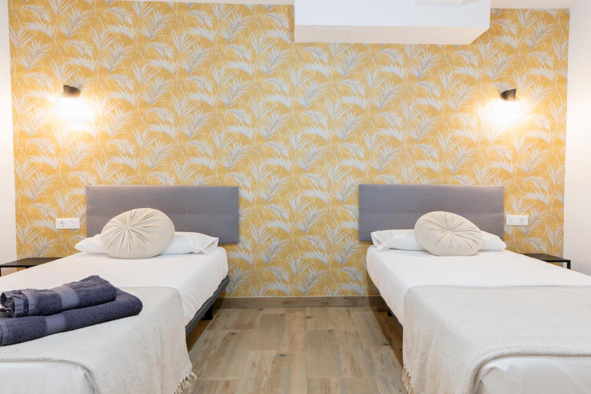 Trendyhomes Granada Centro - Ubicacion Y Confort Bagian luar foto